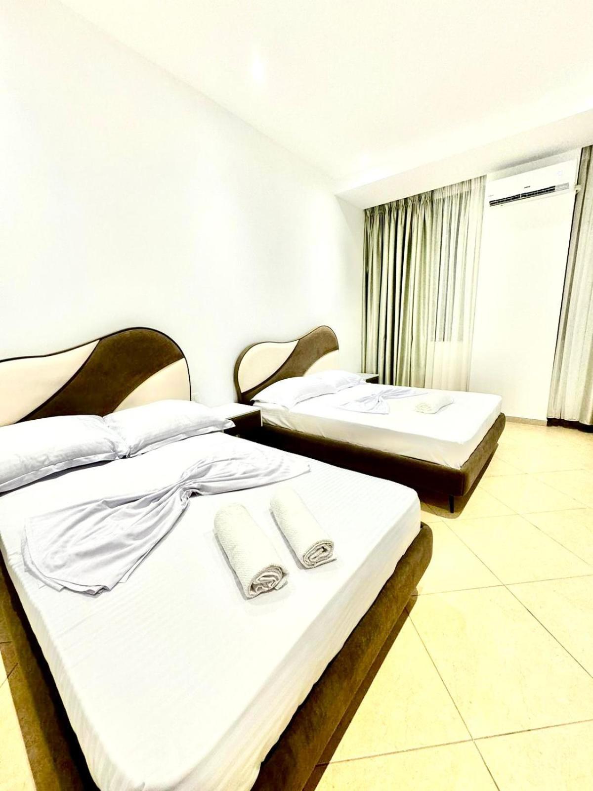Hotel Balili Vlore Luaran gambar