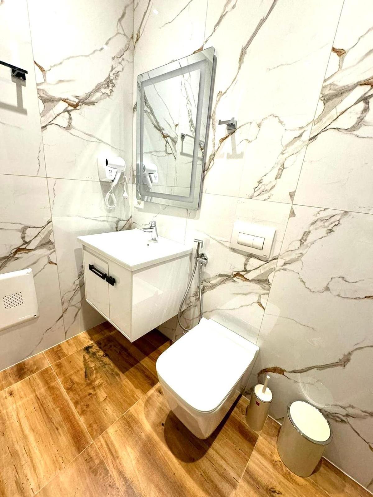 Hotel Balili Vlore Luaran gambar