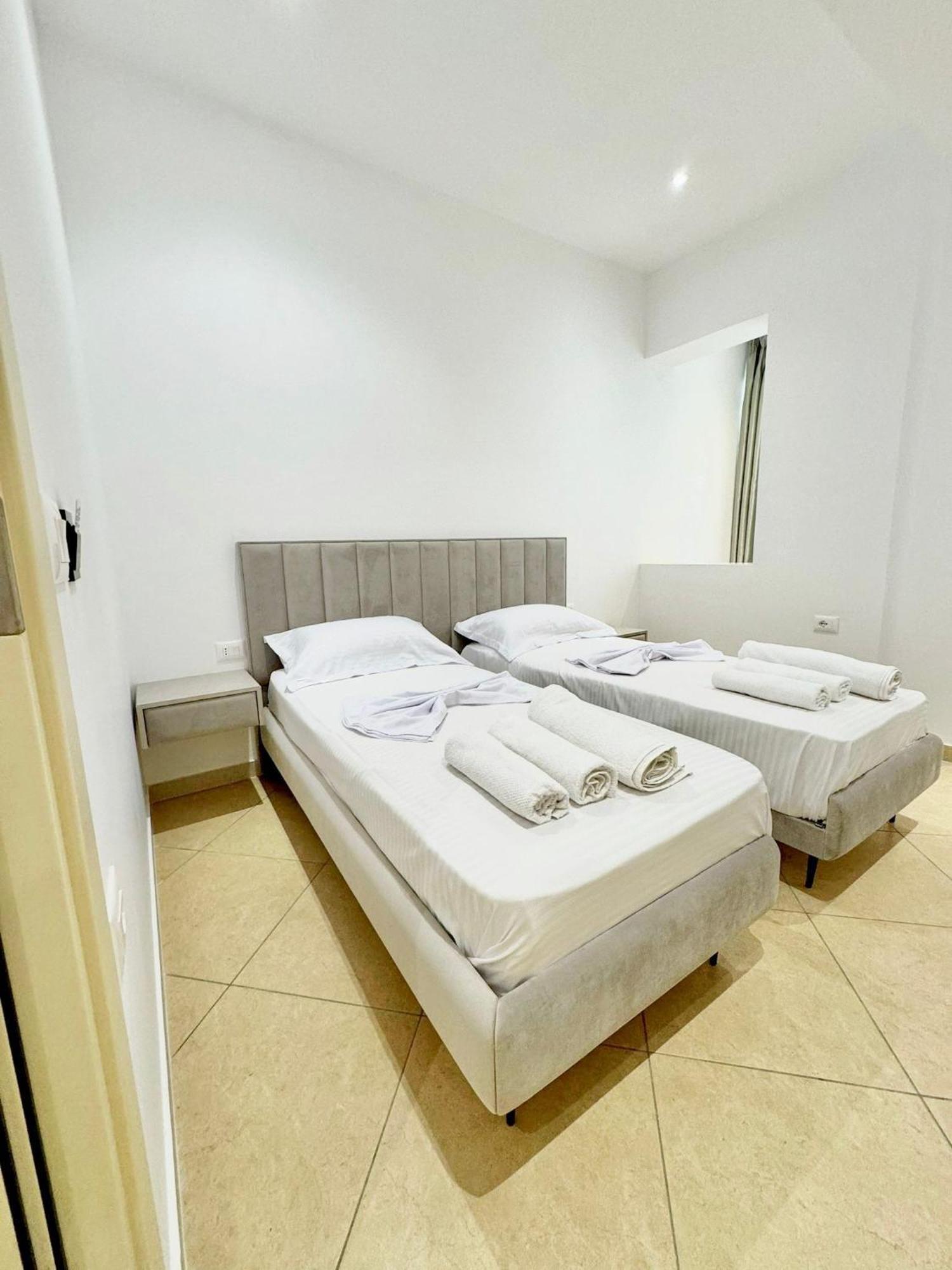 Hotel Balili Vlore Luaran gambar